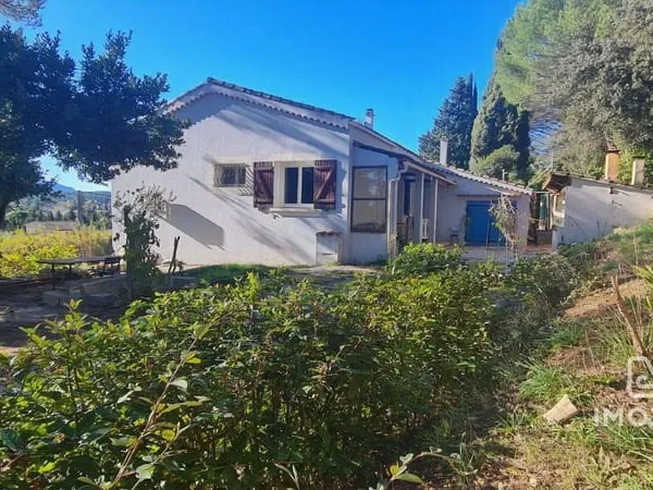 Maison de plain-pied 4 pièces 104 m²