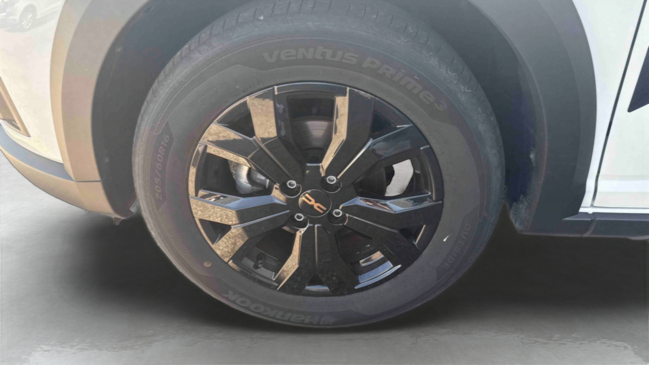 Dacia Sandero TCe 90 GSR2 — photo 14