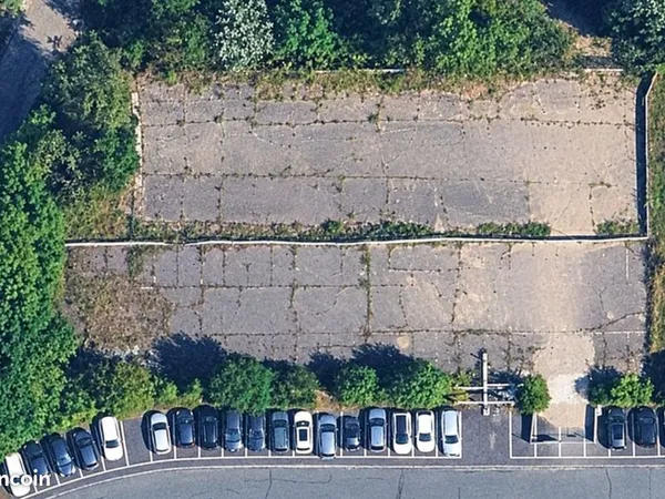 Local 1350 m² WISSOUS