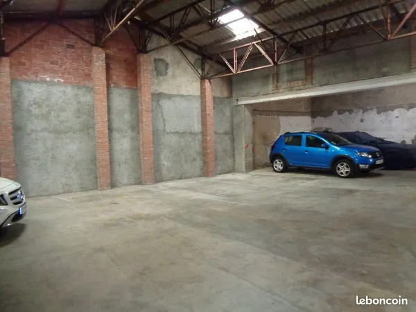 Loue emplacement garage en centre-ville