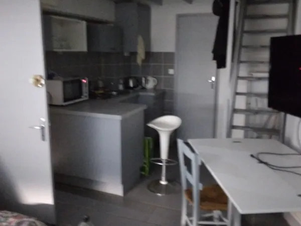 Loué studio duplex à Mérignac (33) pour étudiant - 25m²