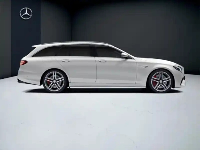 Mercedes Cla mercedes-amg e 63 s 4matic+ br — photo 6
