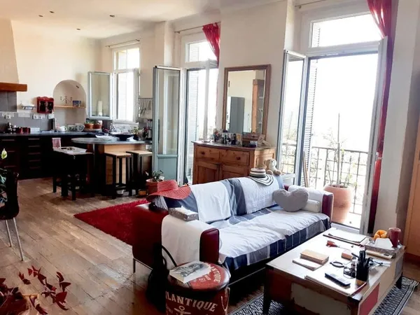 appartement Hausmannien T2 de 73m2 vue mer