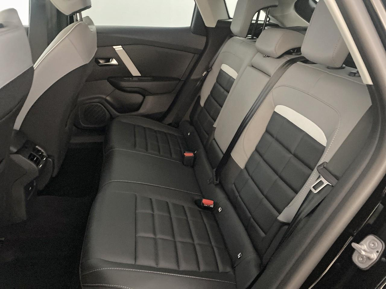 Citroën C4 hybride 145 ch e-dcs6 max — photo 10