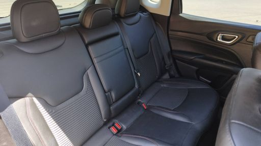 Jeep Compass 1.5 Turbo 130 e-Hybrid 2WD DCT7 - S – 2024 – 74600 km – Hybride essence – Boîte Automatique — photo 38