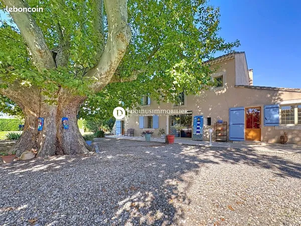 Mas 8 pièces 197 m²
