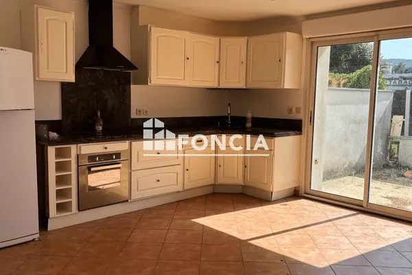 Appartement meublé 3 pièces 44 m²
