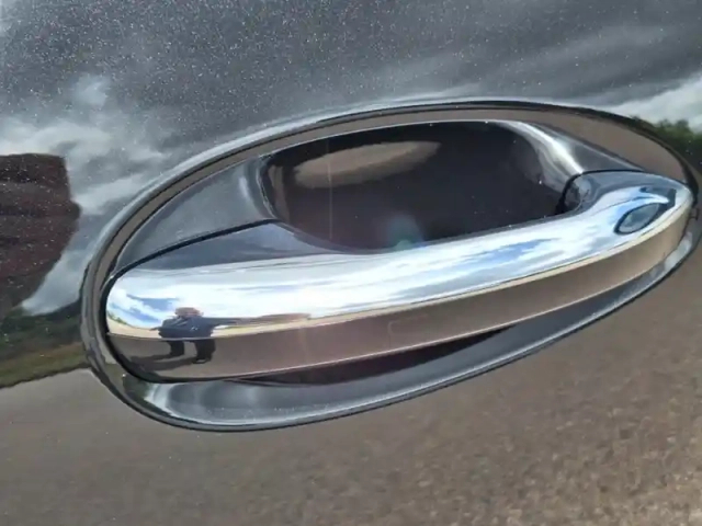Mercedes Glc 300 de hybrid eq 4matic am — photo 14