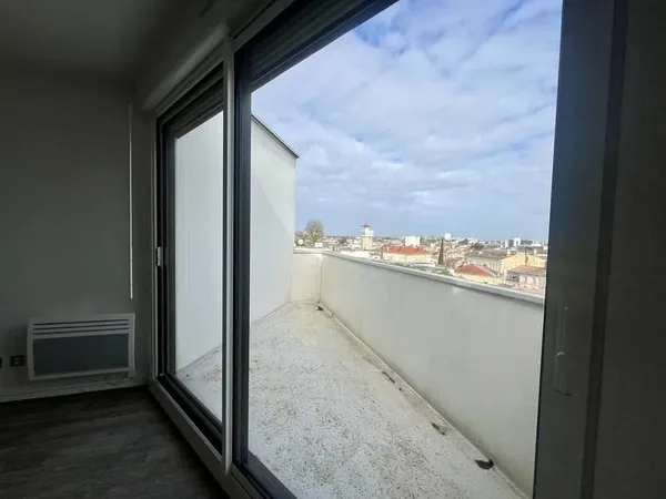 Studio avec Balcon secteur Fondaudège