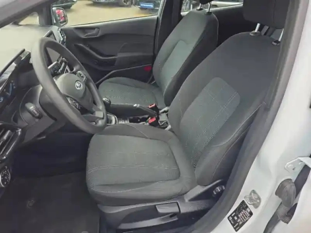 Ford Fiesta 1.0 ecoboost 95ch connect business nav 5p — photo 9
