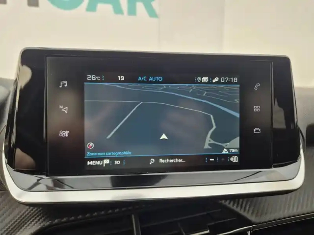 Peugeot 2008 puretech 100 s&amp;s bvm6 — photo 33