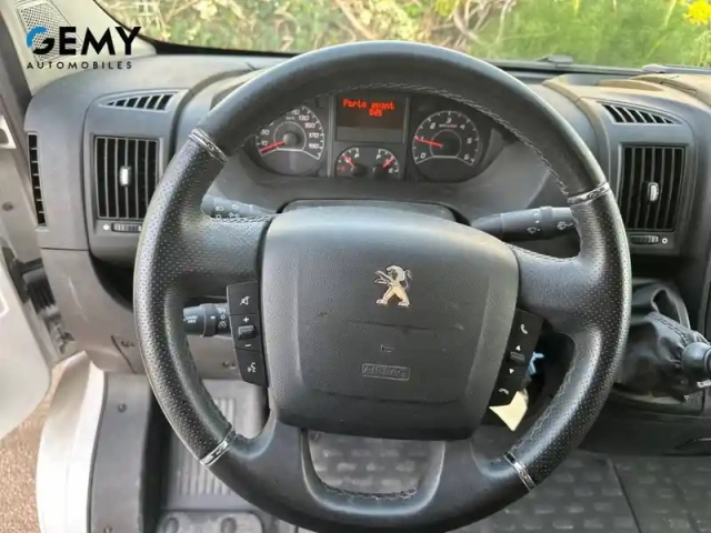 Peugeot Boxer tole 3.3 t l2h2 bluehdi 140 s&amp;s bvm6 — photo 28