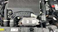 Peugeot 2008 1.2 PureTech 130ch S&S GT EAT8 — photo 20