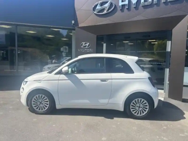 Fiat 500 e 118ch my23 — photo 3