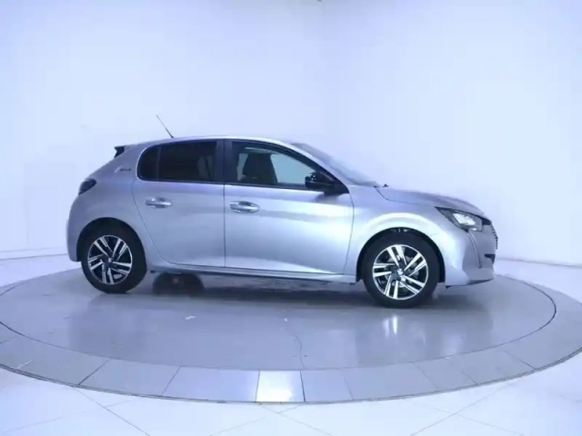 Peugeot 208 puretech 75 s&amp;s bvm5 — photo 7