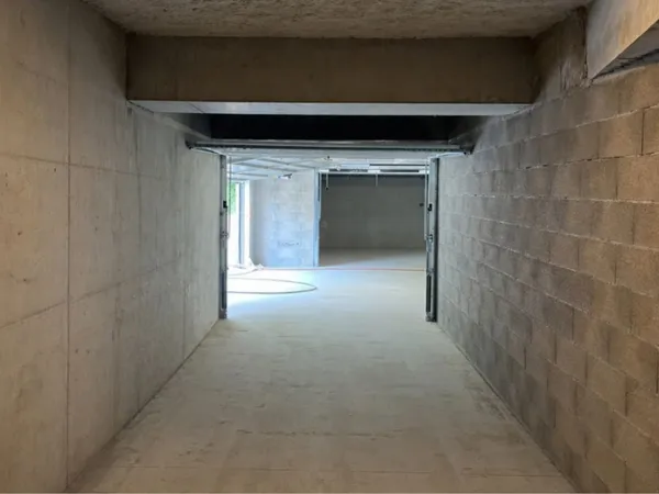 À vendre : garage double boxé 30 m², 2 places - Marcilly d'Azergues, dispo immédiatement