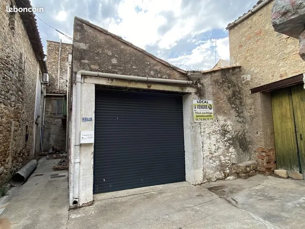 Vente bâtiment en pierres. GABIAN