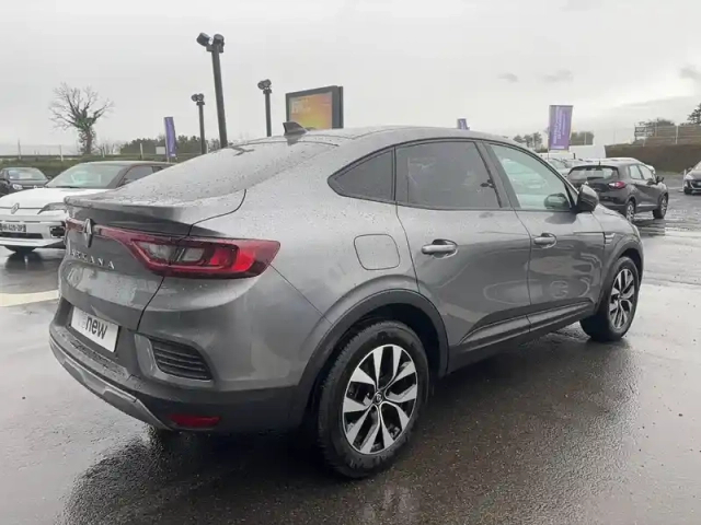 Renault Arkana mild hybrid 140 edc fap - 22 — photo 50