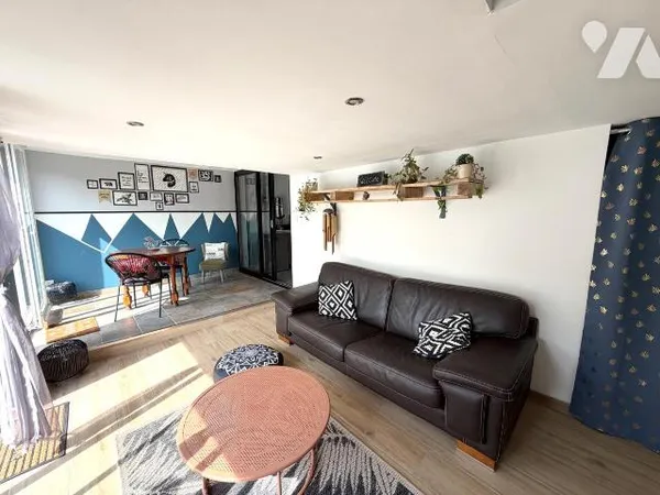 Maison 9 pièces 195 m²