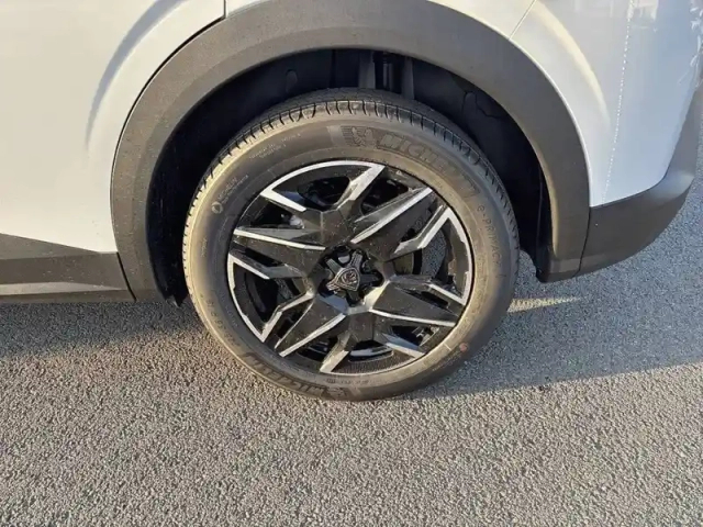 Peugeot 3008 hybrid 145 e-dcs6 — photo 53