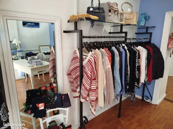 Vente fond de commerce prêt-à-porter féminin