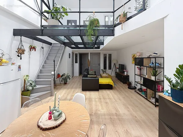 Loft Tourcoing 130m2 avec extérieur