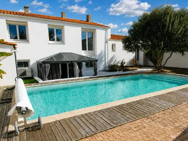 Maison avec Piscine