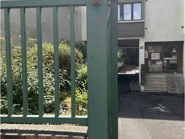 Vends parking 13m²