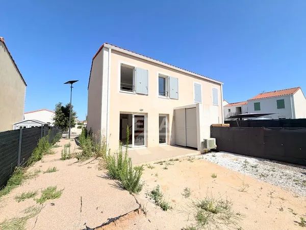 À VENDRE 84120 PERTUIS MAISON 4 PIÈCES D'ENVIRON 88 m² AVEC JARDIN ET STATIONNEMENT
