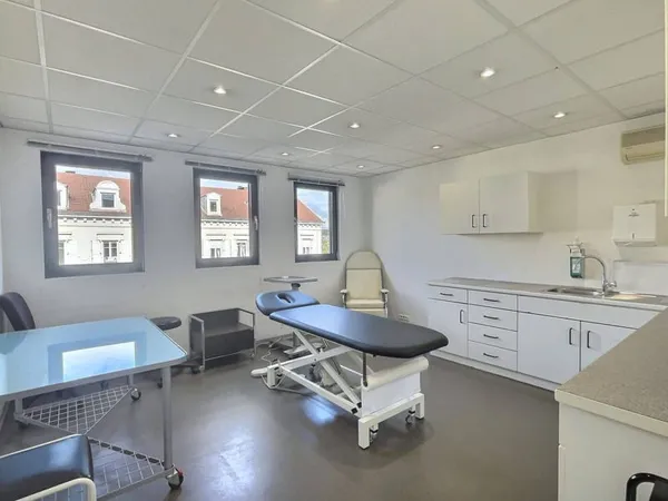 Bureaux 133 m²