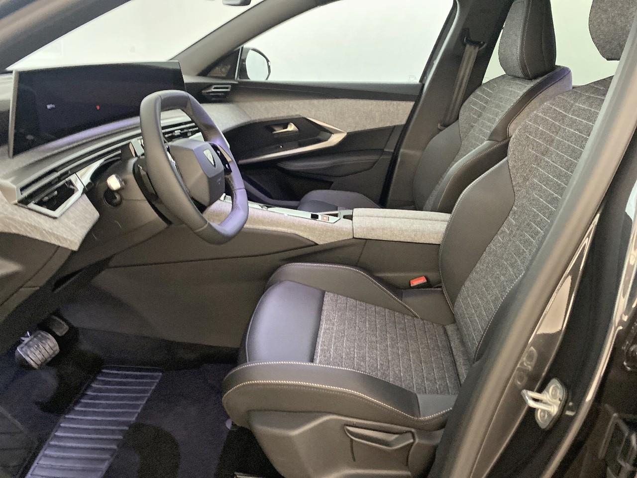 Peugeot 5008 hybrid 145 ch e-dcs6 allure — photo 9