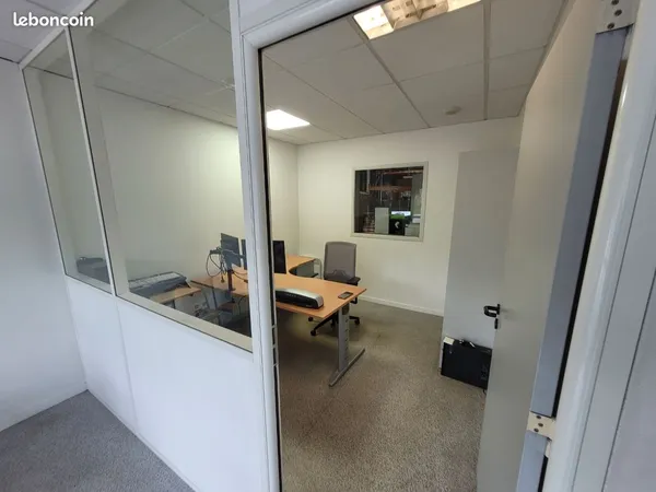 Bureaux à louer en bail précaire — Rennes / Poterie (290 à 390 )