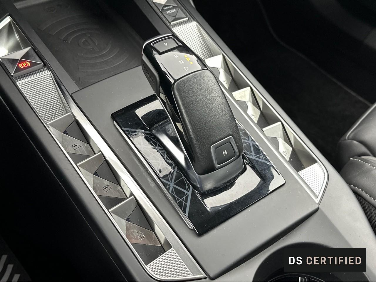 Ds Ds 3 crossback bluehdi 130 eat8 louvre — photo 35