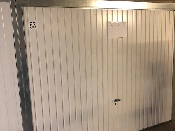LOCATION BOX PARIS 10e
