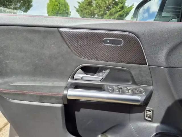 Mercedes Gla 200 d 8g-dct — photo 13