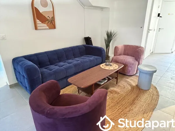 Chambre dans une colocation de 12m2
