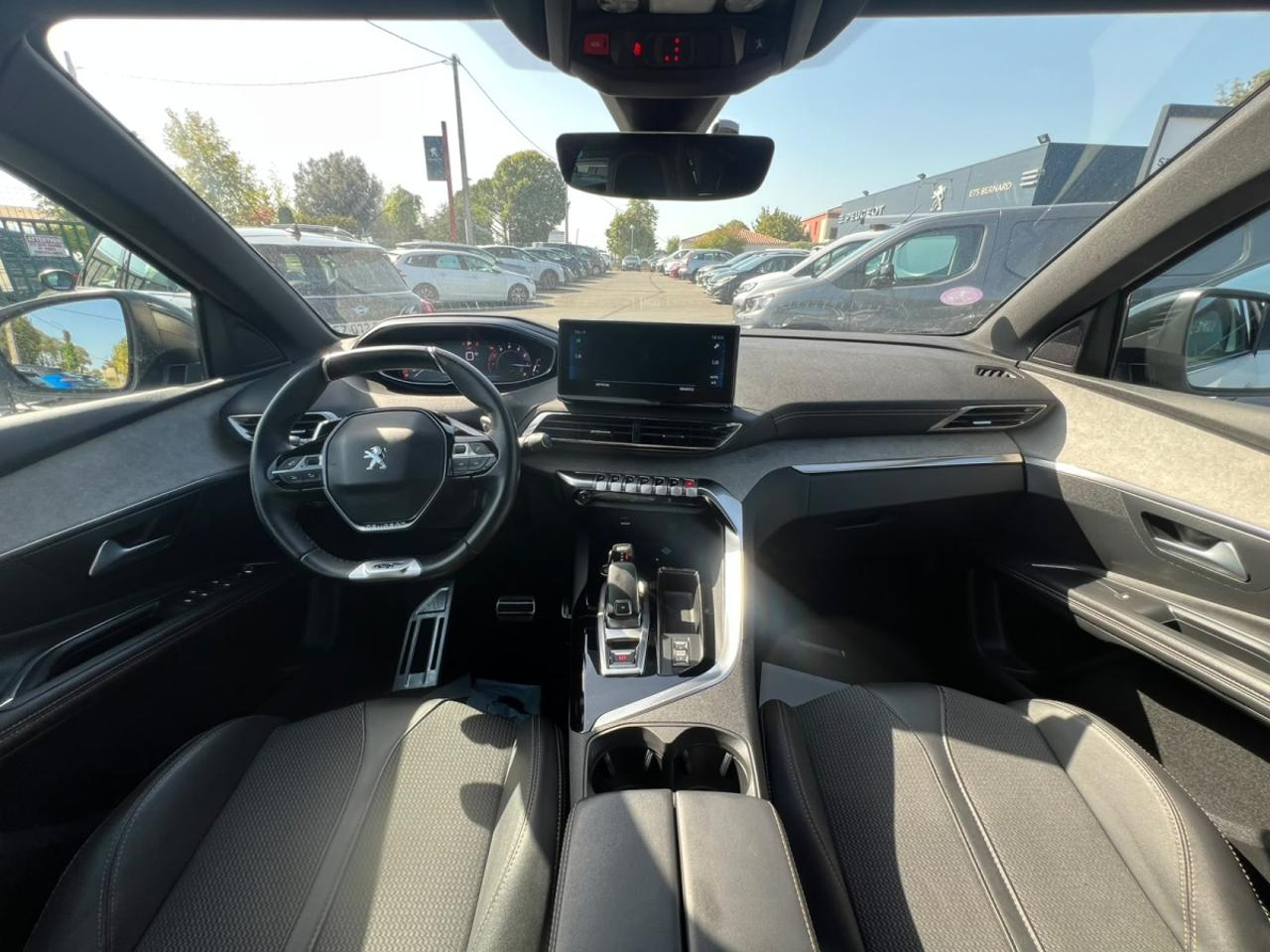 Peugeot 3008 puretech 130 s&s eat8 gt — photo 8