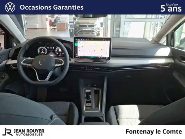 Volkswagen Golf 1.5 ehybrid 204 dsg6 — photo 34