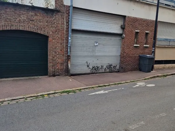 Stationnement Vente Lille  18m² 120€