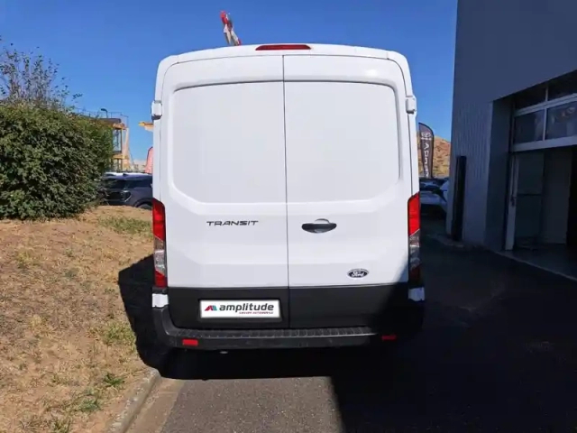 Ford Transit 2t fg t310 l2h2 2.0 ecoblue 130ch ambiente — photo 6