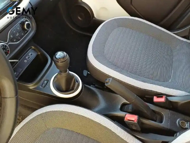 Renault Twingo iii sce 65 — photo 12