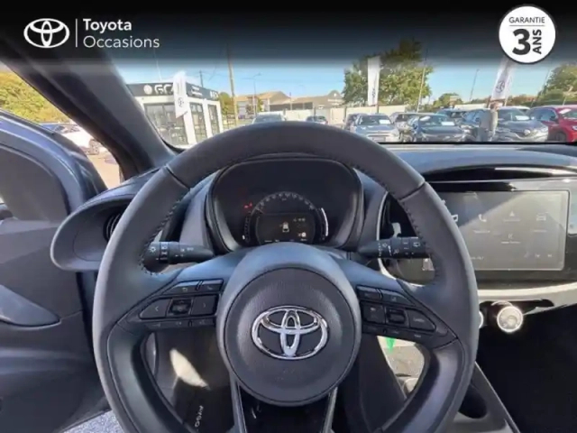 Toyota Aygo X 1.0 vvt-i 72ch dynamic my24 — photo 13