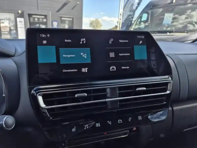Citroën C5 Aircross bluehdi 130 s&amp;s eat8 max — photo 29