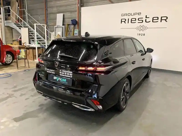 Peugeot 308 sw electrique 54 kwh 156ch — photo 57