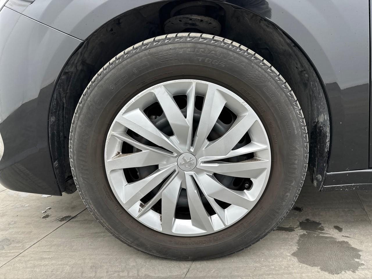 Peugeot 208 puretech 75 s&s bvm5 active — photo 14