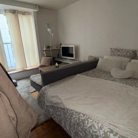 Studio SOUS LOCATION meublé 32 m² - Paris 14e -