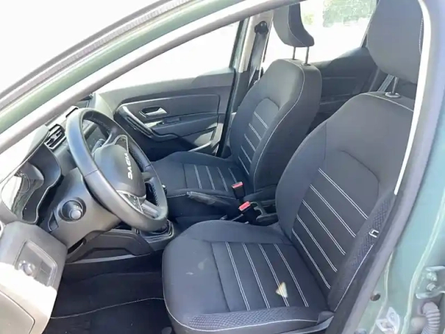 Dacia Duster eco-g 100 4x2 — photo 5