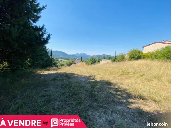 Terrain 1 185 m² Le Brusquet