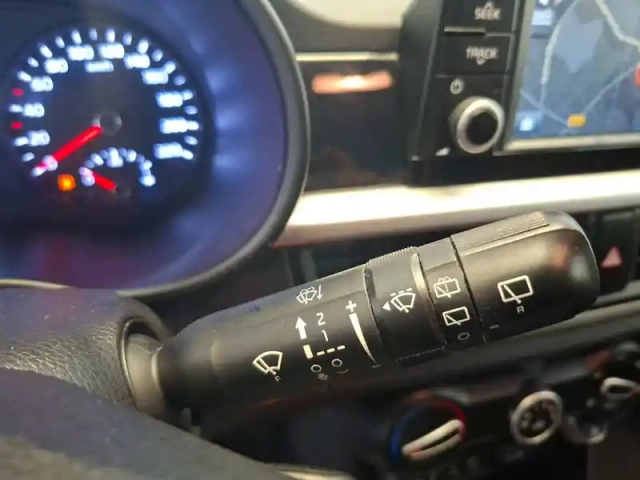 Kia Picanto 1.0l 66 ch isg — photo 22