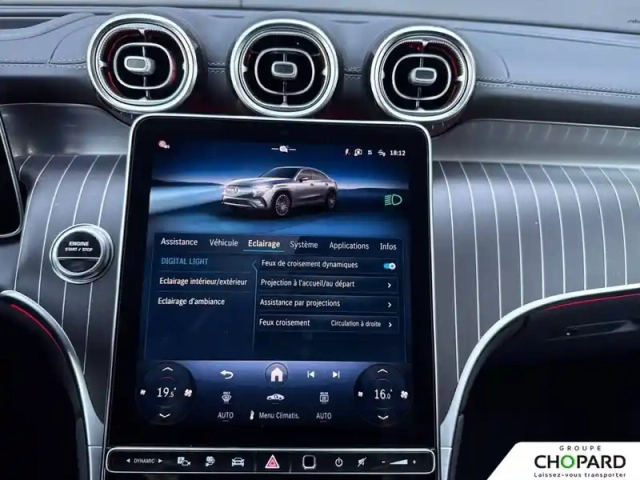 Mercedes Glc coupe 300 d e hybrid eq 4matic — photo 26